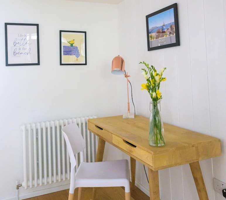 Pilots Lodge By Deal Castle With Free Parking Exterior photo