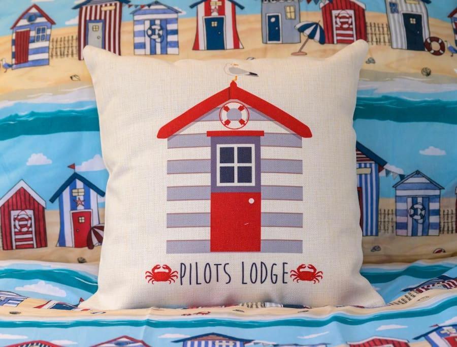 Pilots Lodge By Deal Castle With Free Parking Exterior photo