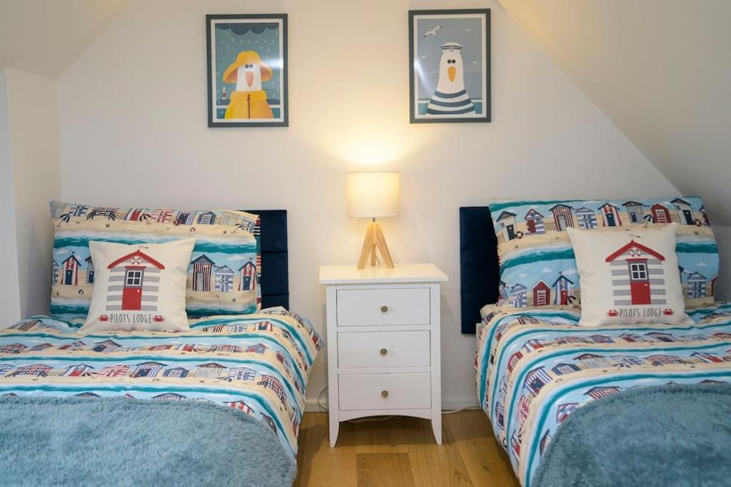 Pilots Lodge By Deal Castle With Free Parking Exterior photo